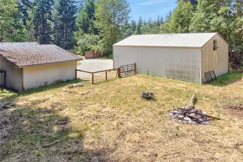 712 Tipsoo Loop S, Rainier, WA 98576 photo 33