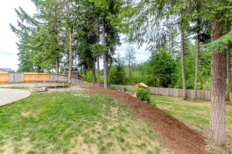 714 Golphnee Loop SE, Rainier, WA 98576 photo 21