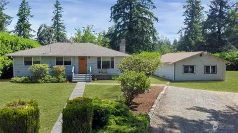 25016 Maple Valley Black Diamond Rd SE, Maple Valley, WA 98038