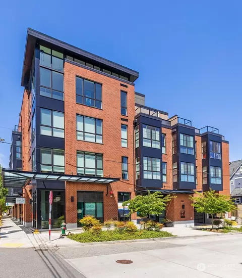 308 N 68th St #204, Seattle, WA 98103