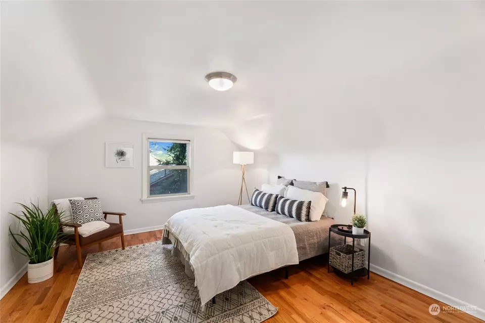  10223 42nd Ave SW, Seattle, WA 98146 photo 12