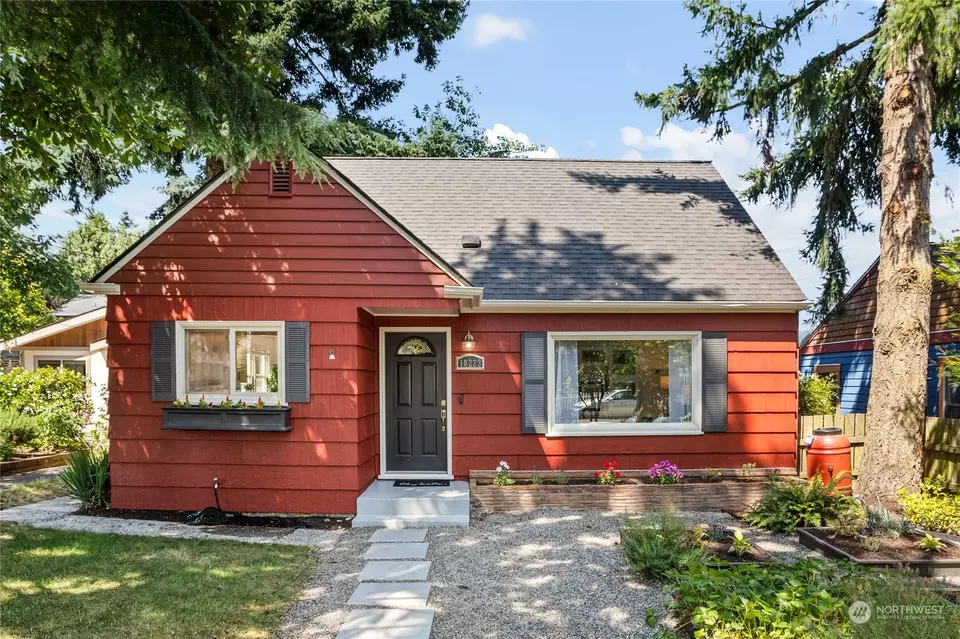  10223 42nd Ave SW, Seattle, WA 98146 photo 1