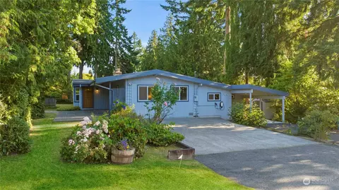 18810 84th Ave W, Edmonds, WA 98026