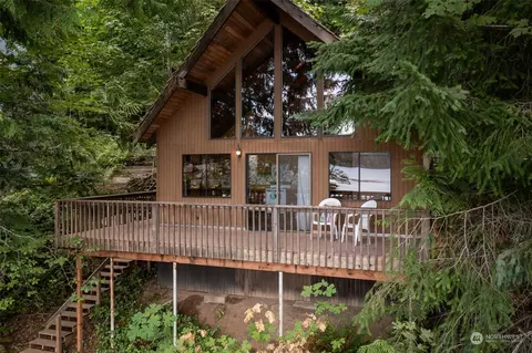 192 Longfellow Rd, Port Angeles, WA 98363