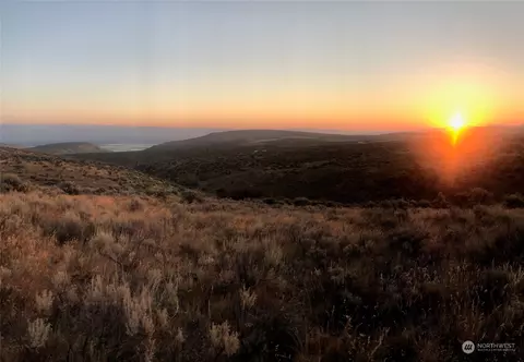 44 Coyote Run Rd, Ellensburg, WA 98926