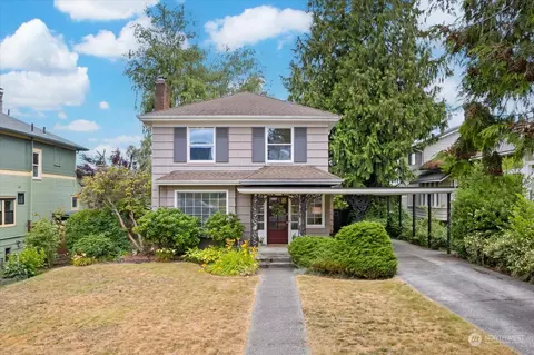 1320 Rucker Ave, Everett, WA 98201
