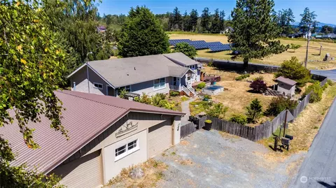 5469 S Shore Dr, Anacortes, WA 98221