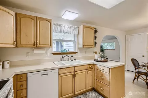 22020 6th Ave W, Bothell, WA 98021 photo 7