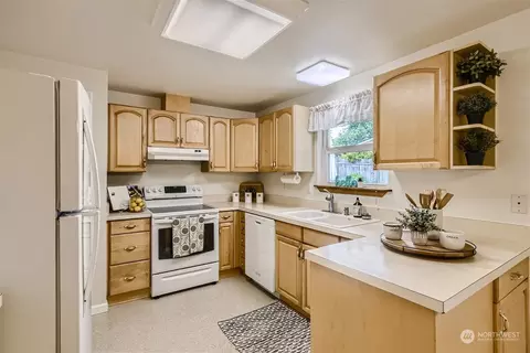 22020 6th Ave W, Bothell, WA 98021 photo 6
