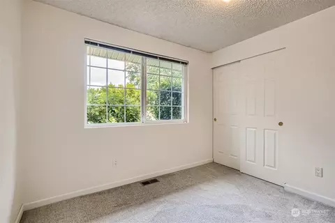 22020 6th Ave W, Bothell, WA 98021 photo 21