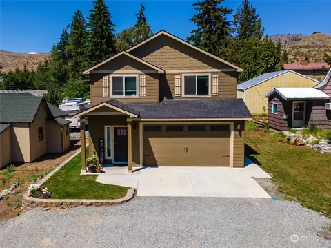 611 E Okanogan Ave, Chelan, WA 98816