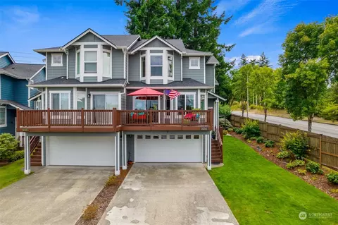 3696 Simmons Mill Ct SW #B, Tumwater, WA 98512