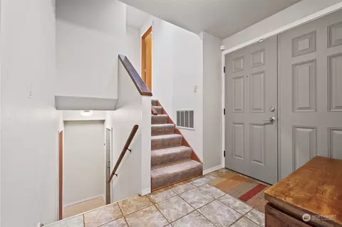 18925 25th Ave SE, Bothell, WA 98012 photo 5