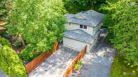 18925 25th Ave SE, Bothell, WA 98012