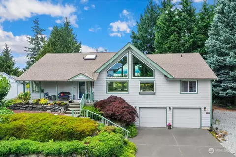 5229 Enetai Ave NE, Tacoma, WA 98422