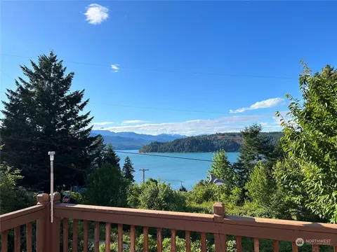 181 E Main St, Union, WA 98592 photo 5