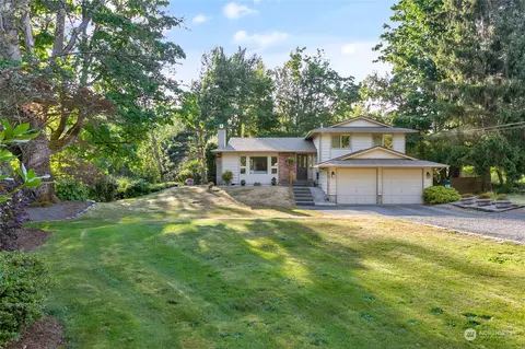 4165 Cougar Rd, Bellingham, WA 98226