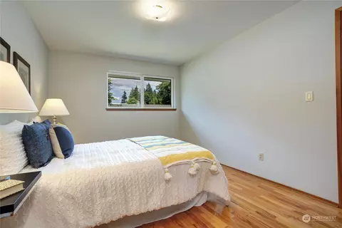 10617 NE 195th St, Bothell, WA 98011 photo 15