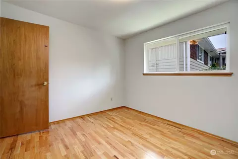 10617 NE 195th St, Bothell, WA 98011 photo 22