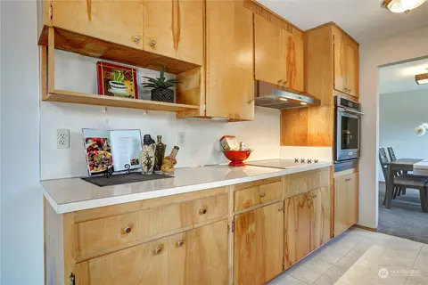 10617 NE 195th St, Bothell, WA 98011 photo 12