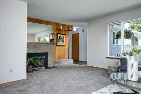 10617 NE 195th St, Bothell, WA 98011 photo 7