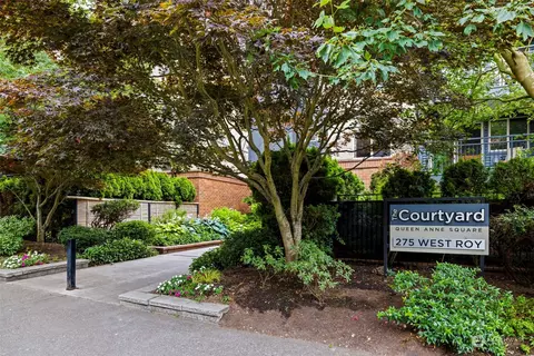 275 W Roy St #402, Seattle, WA 98119