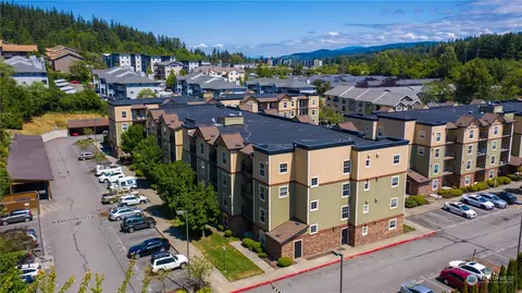 690 32nd St #B411, Bellingham, WA 98225