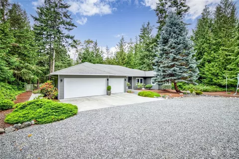 63 Cassie Boyce Ln, Sequim, WA 98382