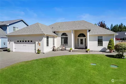 4232 9th Ave NW, Olympia, WA 98502
