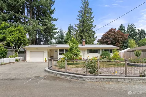 6117 183rd Pl SW, Lynnwood, WA 98037
