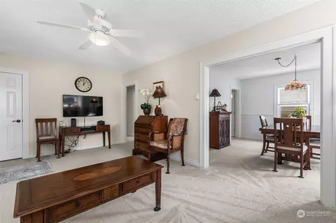 2231 Mcdougall Ave, Everett, WA 98201 photo 9