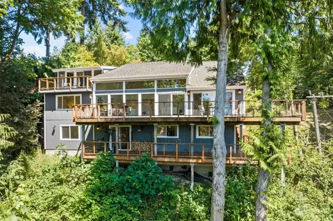 4403 NE 195th Pl, Lake Forest Park, WA 98155