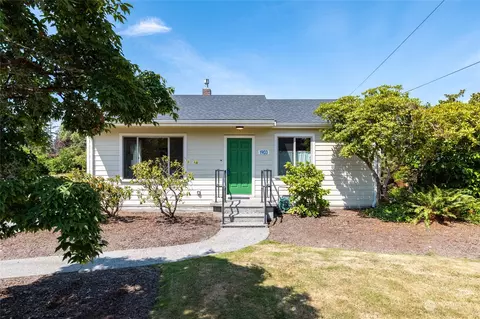 1903 S 18th St, Mount Vernon, WA 98274