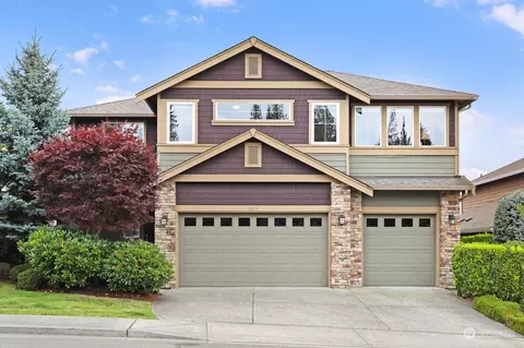 6215 NE 1st St, Renton, WA 98059