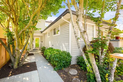 6021 Fauntleroy Way SW #B, Seattle, WA 98136