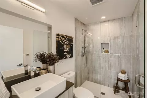 1540 15th Ave E, Seattle, WA 98112 photo 17
