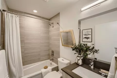 1540 15th Ave E, Seattle, WA 98112 photo 13
