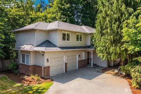 16540 NE 96th Ct, Redmond, WA 98052
