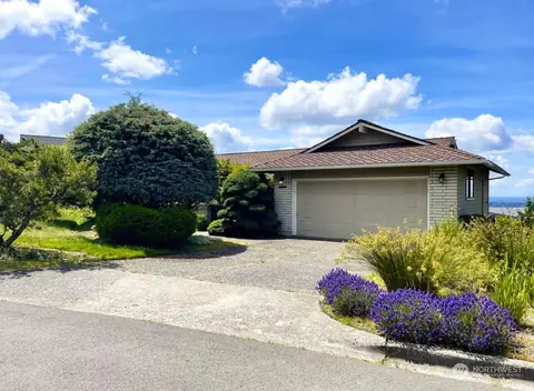 4487 141st Ave SE, Bellevue, WA 98006