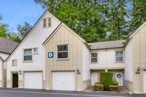 1600 121st St SE #D105, Everett, WA 98208