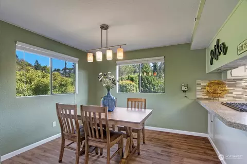 3111 Wave Dr, Everett, WA 98203 photo 9