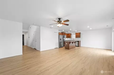 20115 19th Ave E, Spanaway, WA 98387 photo 6