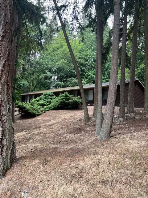 4142 Kimberly Way, Oak Harbor, WA 98277