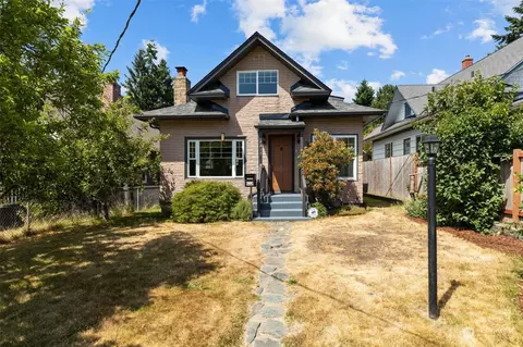 4015 N 22nd St, Tacoma, WA 98406