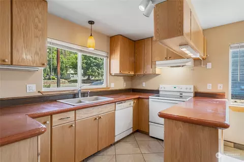 124 E Gibson Ave, Chelan, WA 98816 photo 7