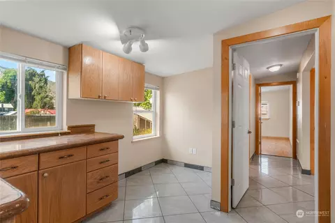 124 E Gibson Ave, Chelan, WA 98816 photo 12