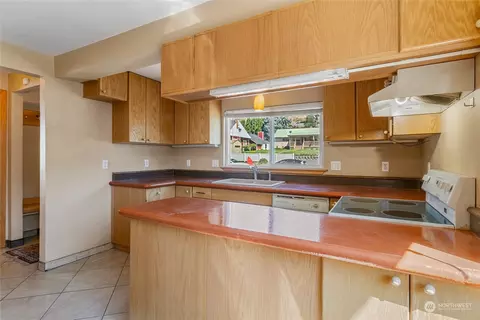 124 E Gibson Ave, Chelan, WA 98816 photo 8