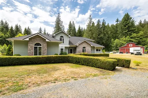 23806 Thornwood Pl, Sedro Woolley, WA 98284