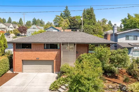 7434 26th Ave NE, Seattle, WA 98115