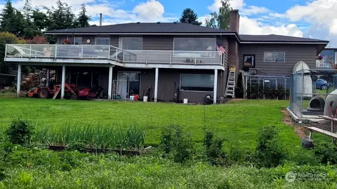 3715 Q Ave, Anacortes, WA 98221